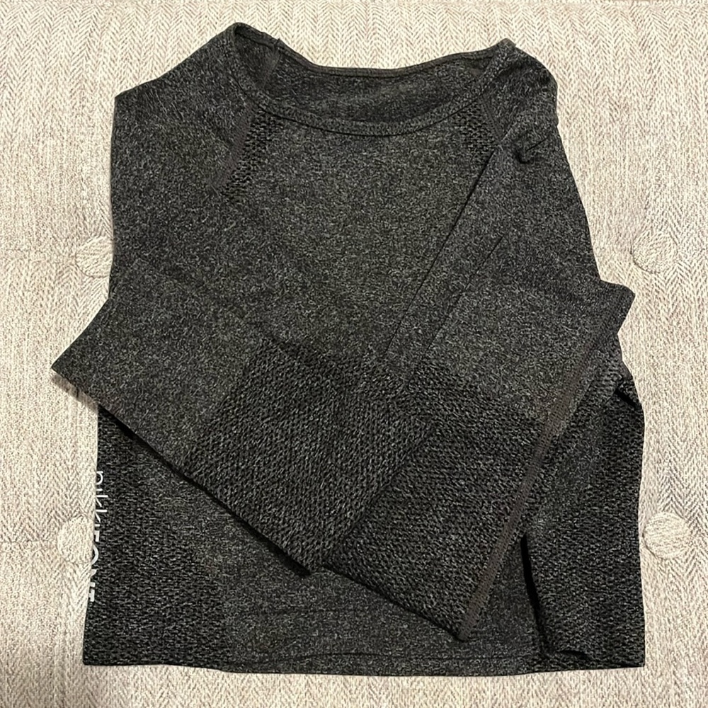 Nikki Font Gray pants and top and shorts Size Small-Barely worn